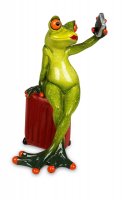 Formano Frosch Frau mit roten Koffer